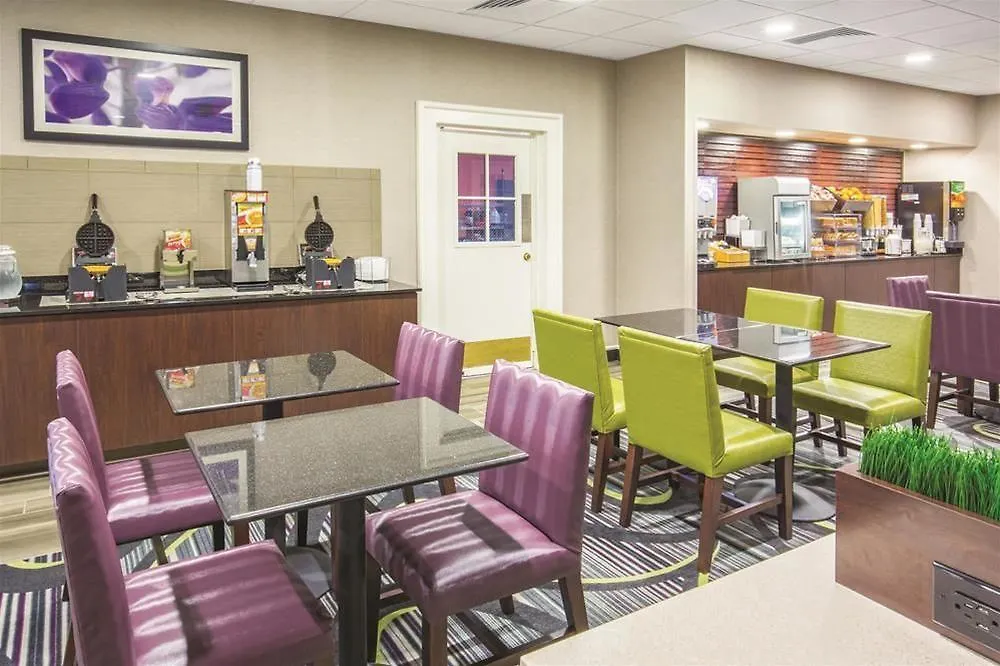 La Quinta Inn Sacramento Downtown contacts